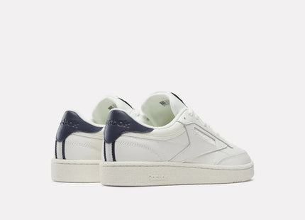 Zapatilla Reebok Club C 85 Unisex Crema Cuero Clásica 40 Años