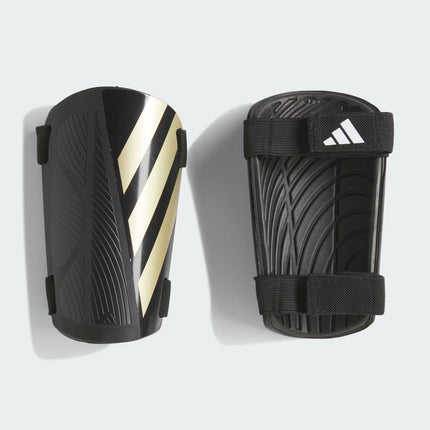 CANILLERAS ADIDAS CON BANDA ELASTICA, COLOR NEGRO ORO