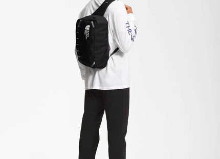 Bolso Sling The North Face Base Camp Voyager 11L Negro Gris