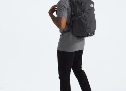 Mochila The North Face Recon 30L Gris Asfalto Notebook FlexVent