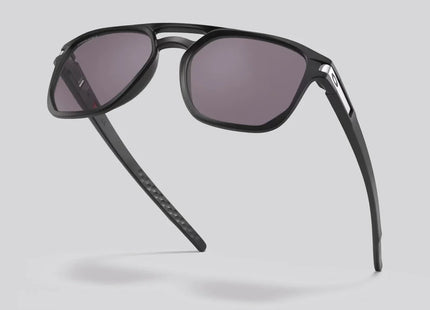 Lente de Sol Oakley Latch Beta Unisex Negro Mate Prizm Grey