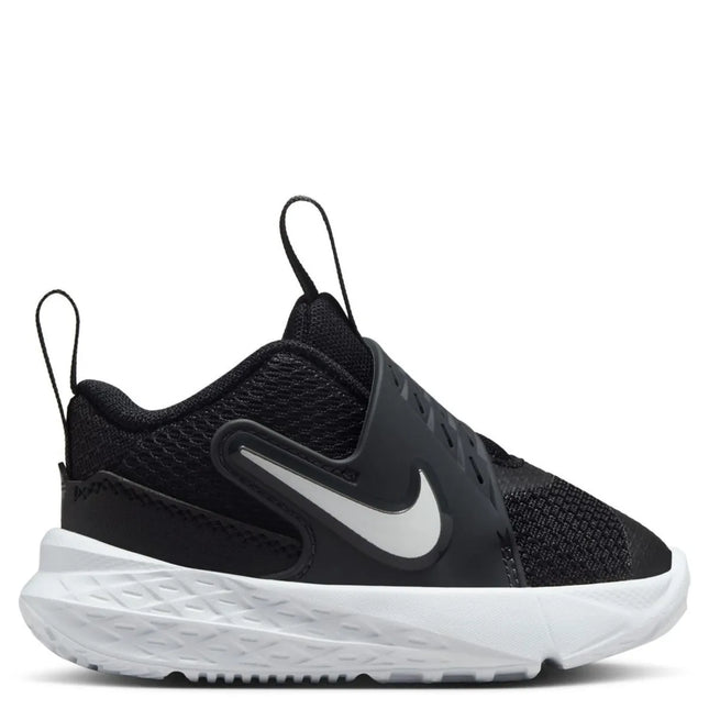 Zapatilla Nike Team Hustle D 12 Niño Negro Blanco Velcro