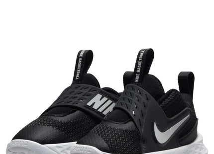 Zapatilla Nike Team Hustle D 12 Niño Negro Blanco Velcro