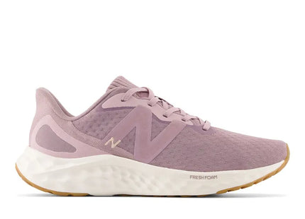 Zapatilla New Balance Arishi v4 Mujer Rosada