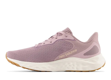 Zapatilla New Balance Arishi v4 Mujer Rosada