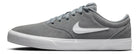 Zapatilla Nike Charge Suede Hombre Gris Blanco Skate
