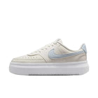 Zapatilla Nike Court Vision Alta Mujer Crema Blanco Botín